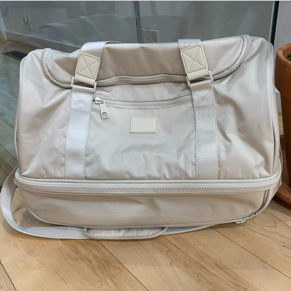 Calpack Weekender Duffle (Color Dune)